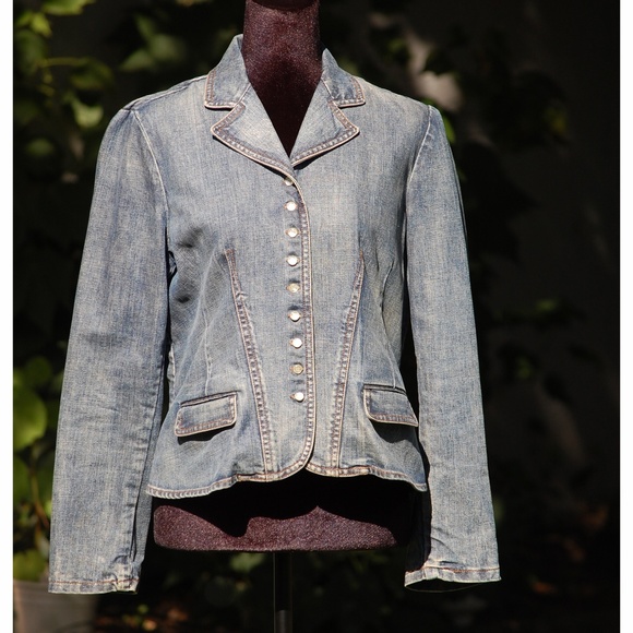 Lauren Jeans Petite Denim Jacket - Picture 2 of 7